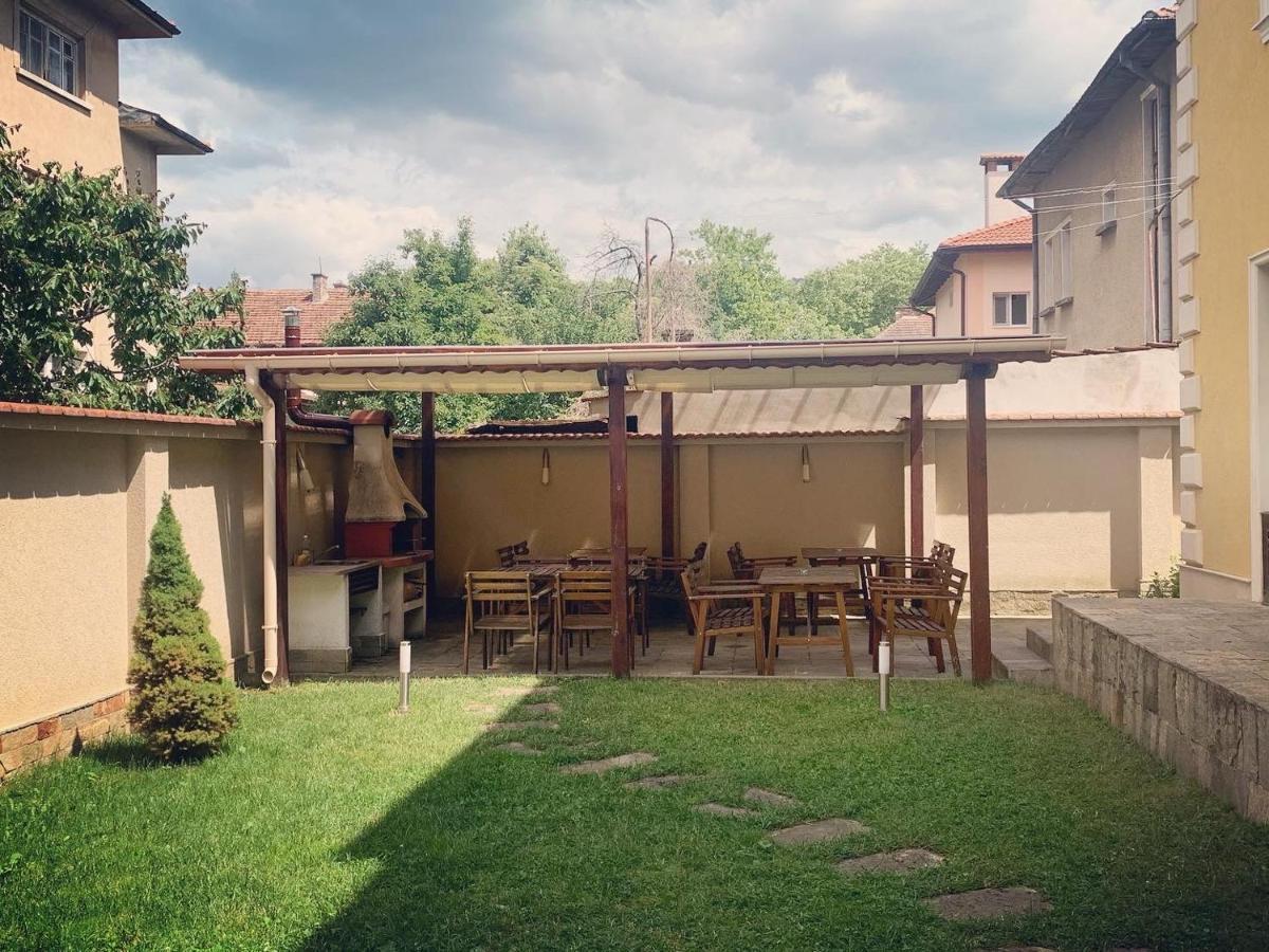 Da Vinci Guesthouse Varshets  Buitenkant foto